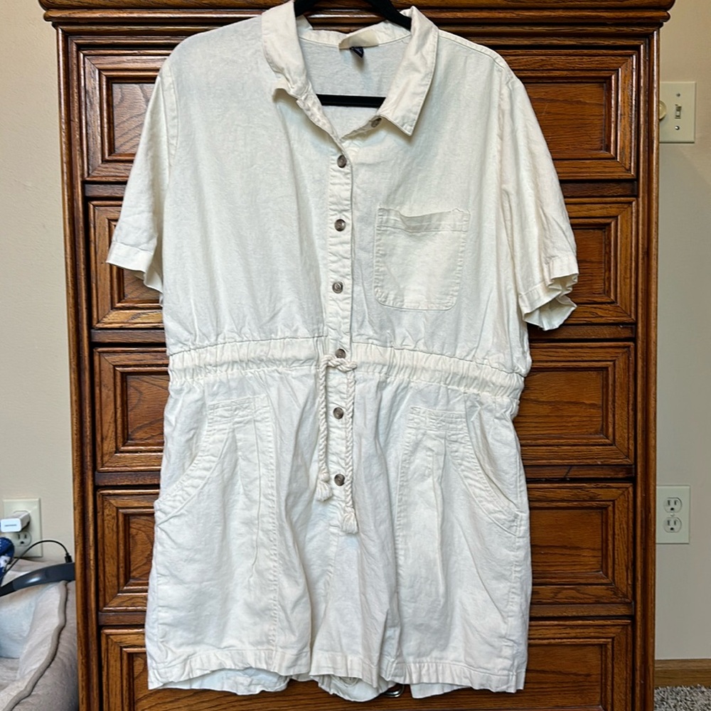 Universal Thread Romper - image 1